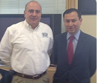 Jorge Hernández de la COCEF con el Secretario de Desarrollo Sustentable de Nuevo León el Ing. Fernando Gutiérrez Moreno.