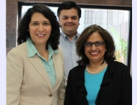 Dra. Irasema Coronado con Maria Elena Giner y José Mario Sánchez.